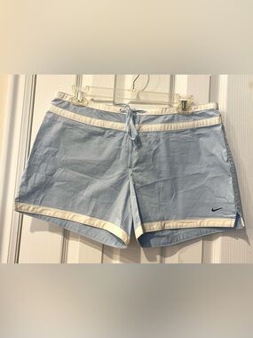 Nike Light Blue & White Women’s Board Shorts - NWT - Low Rise - Medium